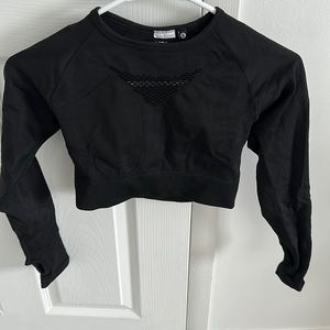AYBL long sleeve crop top